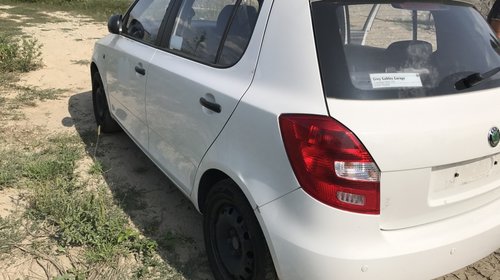 Dezmembram Skoda Fabia 1,6 Diesel cod CAYC 2010