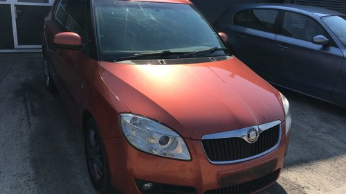 Dezmembram SKODA FABIA 2 1.9 TDI