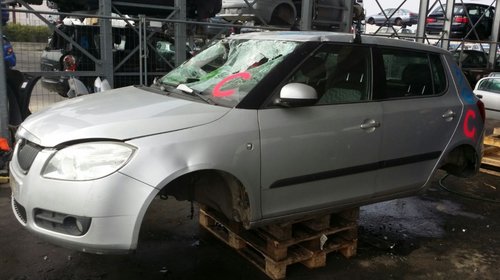 Dezmembram Skoda Fabia 2 2010 facelift