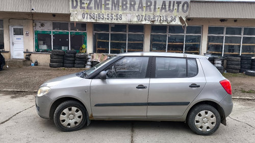 Dezmembram Skoda Fabia 2,an fabricatie 2009,1.2 benzina,tip motor BBM,44kw/60 cp,cutie viteze manuala