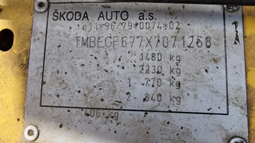 Dezmembram Skoda Felicia, motor 1.6 benzina, an 1996, 5 locuri
