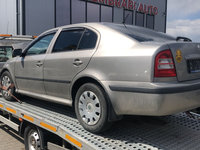 Dezmembram Skoda Octavia 1, 1.6 benzina an fabr 2009