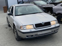 Dezmembram Skoda Octavia 1, 1.6 benzina an fabr 2000.