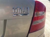 Dezmembram SKODA OCTAVIA 1.6 benzina BLF