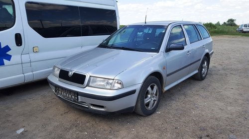 Dezmembram Skoda Octavia 1 - break - 1.9diese