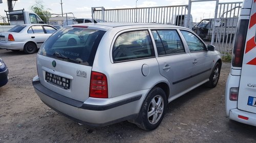 Dezmembram Skoda Octavia 1 - break - 1.9diesel - ALH - 2001