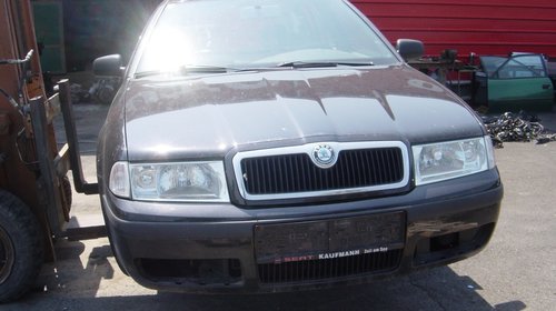 Dezmembram Skoda Octavia 1