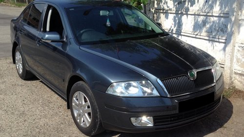 Dezmembram SKODA OCTAVIA 2 1.4 BENZINA BCA