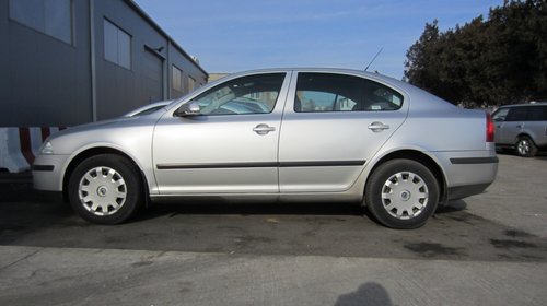 Dezmembram SKODA OCTAVIA 2 1.9 TDI 2004 BJB