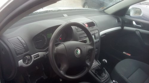 Dezmembram Skoda Octavia 2 1.9 TDI BJB