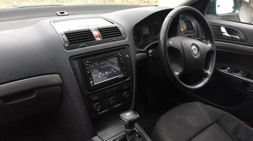 Dezmembram Skoda Octavia 2 1.9 TDI BKC cutie automata DSG stare perfecta de functionare.