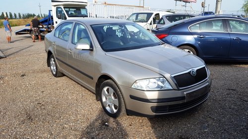 Dezmembram Skoda Octavia 2 - 2.0d - BKD