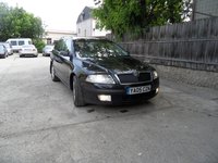 Dezmembram skoda octavia 2,diesel,1,9 tdi,bkc, din 2005