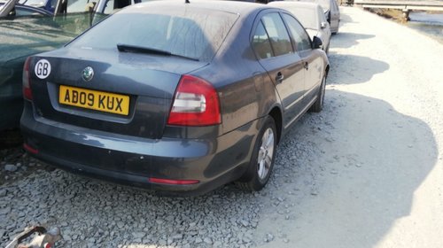 Dezmembram Skoda Octavia 2 Facelift motor 1,9 TDI BXE