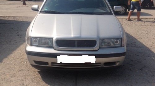 Dezmembram skoda octavia, an 1999, motor 1.6 