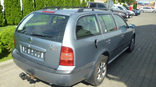 Dezmembram Skoda Octavia combi