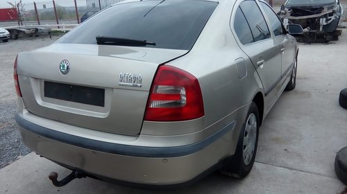 Dezmembram skoda octavia din 2005-2,0 tdi bkd