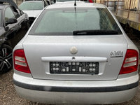 Dezmembram Skoda Octavia [facelift] [2000 - 2010] Liftback 5-usi 1.9 TDI Euro IV MT (101 hp) Dezmembrez Skoda Octavia 1 hatchback 2008 1.9 tdi 101cp 74kw cod motor AXR