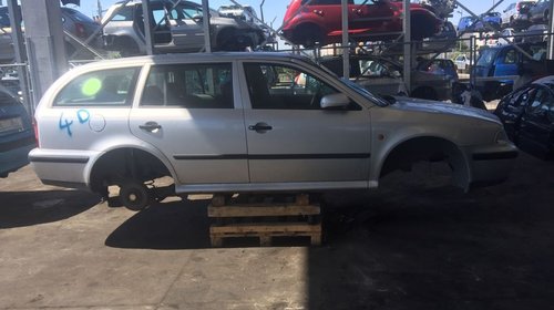 Dezmembram Skoda Octavia I break