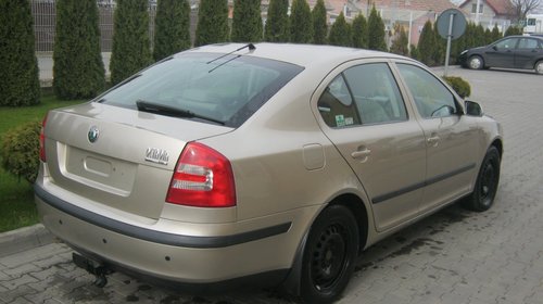 Dezmembram Skoda Octavia II 2006 HB 1.9 TDI