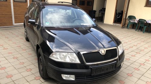 Dezmembram Skoda Octavia II 2007 2.0 tdi bmm 