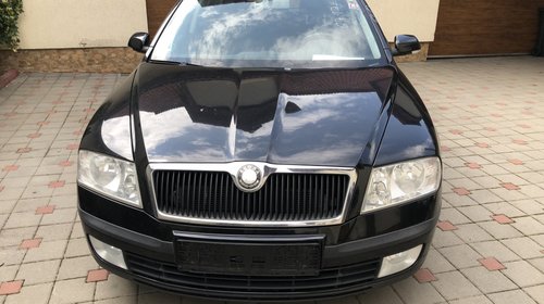 Dezmembram Skoda Octavia II 2007 2.0 tdi bmm 6+1T cod kns avant 2007 cod culoare 9910