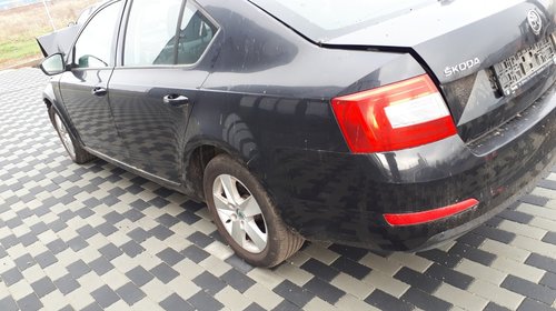 Dezmembram Skoda Octavia III 2014 1.6 TDI CLHA