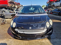 Dezmembram Smart Forfour, an 2006, motor 1.1 benzina