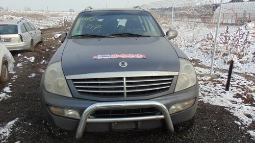 Dezmembram SsangYong Rexton , 2.7 XDI , fabri