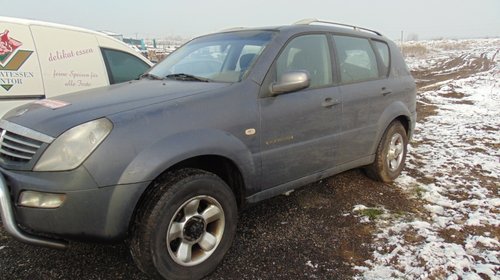 Dezmembram SsangYong Rexton , 2.7 XDI , fabricatie 2004