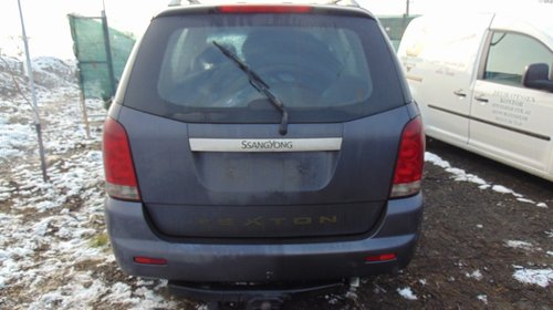 Dezmembram SsangYong Rexton , 2.7 XDI , fabricatie 2004