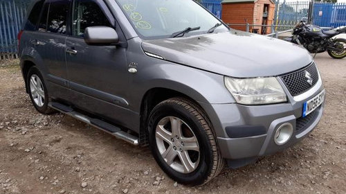 Dezmembram Suzuki Grand Vitara 2 [2005 - 2008] Crossover 5-usi 1.9 DDiS MT (129 hp)