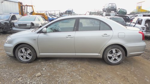 DEZMEMBRAM TOYOTA AVENSIS 2.0 CRDI AN FABRICATIE 2006 !