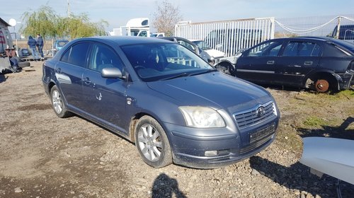 Dezmembram Toyota Avensis - 2005 - 2.0diesel - hatchback