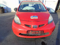 Dezmembram Toyota Aygo, 1.0benzina, Tip motor 1KR-FE, An fabricatie 2005