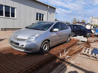 Dezmembram Toyota Prius 1.5 benzina / hybrid 57 kw An 2006 Cod motor 1NZ FXE