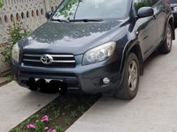 Dezmembram Toyota Rav 4 2.2 177 cp An 2007