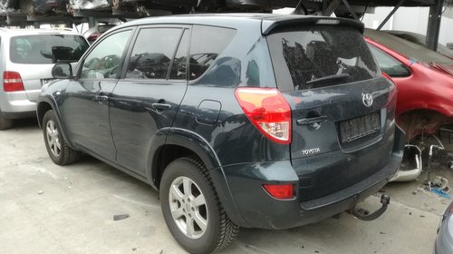 Dezmembram toyota rav 4 fab.2007