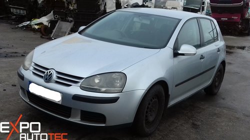 Dezmembram VOLKSWAGEN GOLF 5, 1.6 Benzina, An