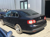 Dezmembram Volkswagen Jetta 1.6 FSI cutie viteze 6 trepte an fabr 2008