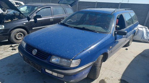 Dezmembram Volkswagen Passat B4 [1993 - 1997]