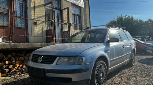 Dezmembram Volkswagen Passat B5 [1996 - 2000]