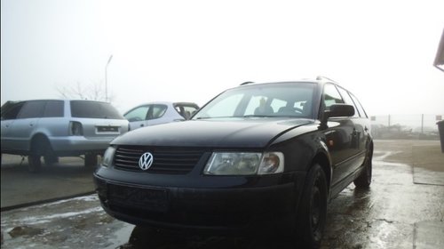 Dezmembram volkswagen passat din 1998-1,8 20 