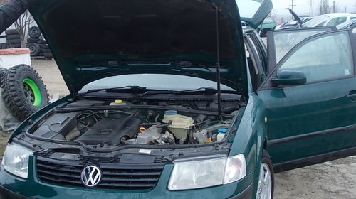 Dezmembram Volkswagen Passat din 1999-1,8 turbo injectie-benzina