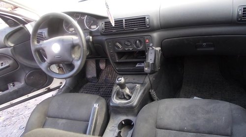 Dezmembram volkswagen passat din 2002 -1,9 tdi