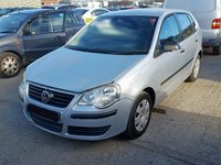 Dezmembram Volkswagen Polo 1.2 benzina 64 cp 2007