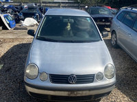 Dezmembram Volkswagen Polo 4 [2001 - 2005] Hatchback 5-usi 1.2 MT (64 hp) POLO 9N MOTOR 1,2 AZQ 47KW CUTIE GEU CULOARE GRI LA7W