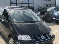 Dezmembram Volkswagen Sharan 1.9 an fabr 2005