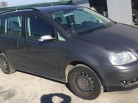 Dezmembram Volkswagen Touran 1.9 tdi,6 trepte,an fabr. 2006