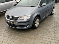 Dezmembram Volkswagen Touran 1.9 TDI 6 trepte an fabr 2009